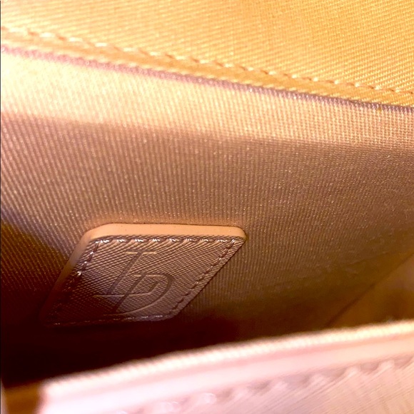 Purse - Picture 5 of 6